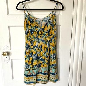 Women’s floral summer dress, size M